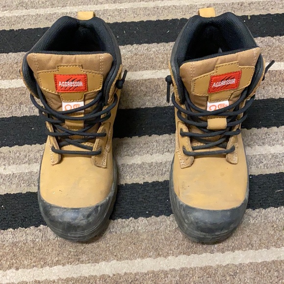 aggressor work boots